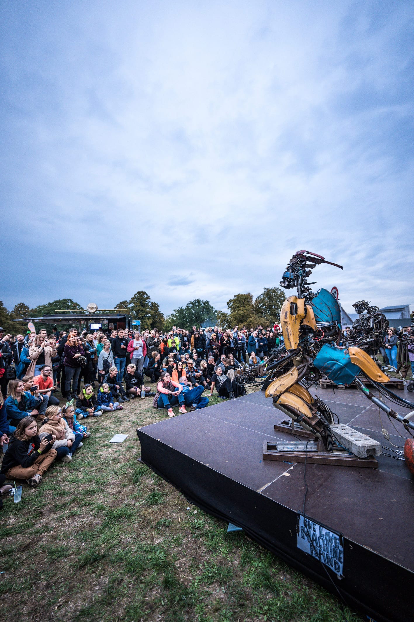 kopie von love maschine lolla 2022jpg